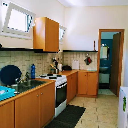 Studio In With Wonderful Sea View Shared Pool And Furnished Terrace 2 Km From The Beach * 락카