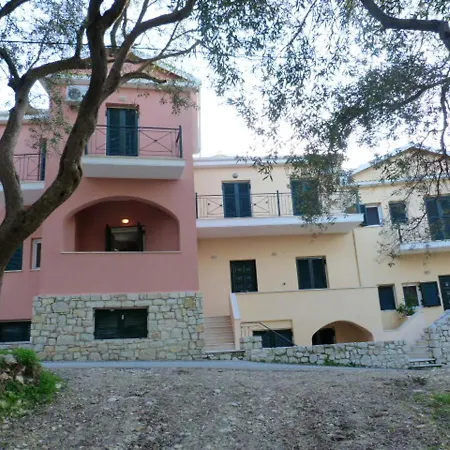 아파트 Studio In With Wonderful Sea View Shared Pool And Furnished Terrace 2 Km From The Beach
